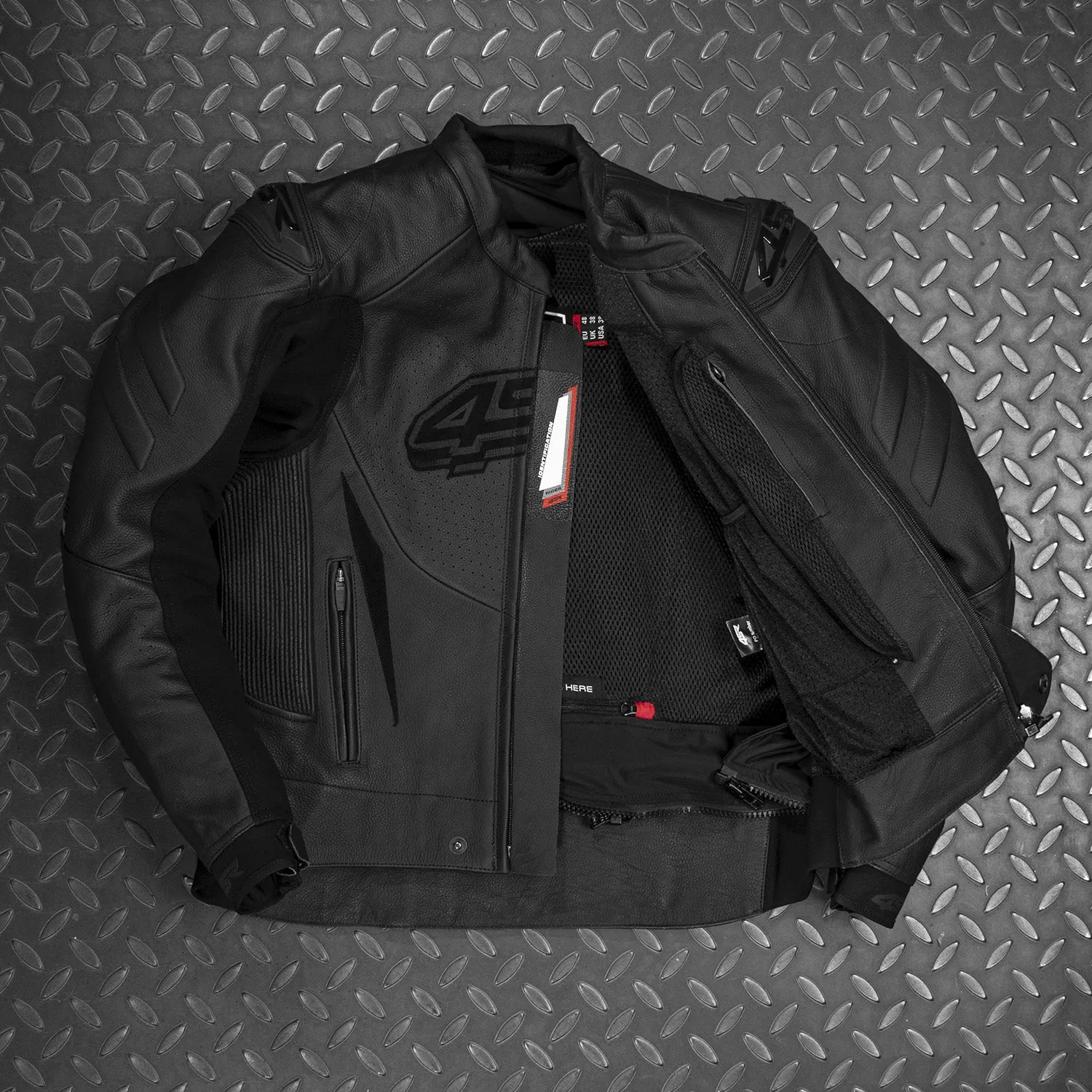 Club Sport Black Series AR