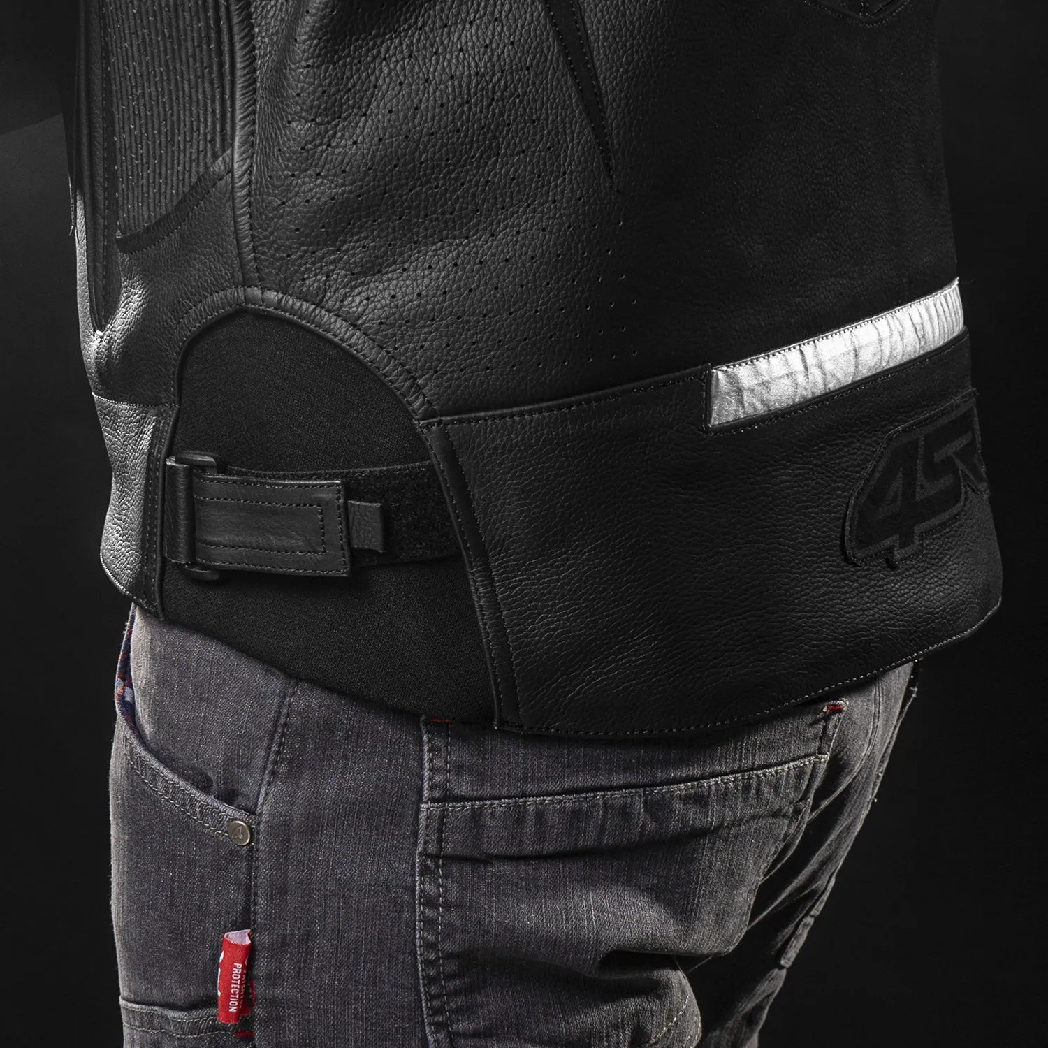 Club Sport Black Series AR