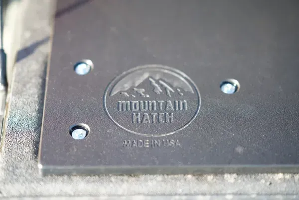 Mountain Hatch Tailgate Insert 2015-2020 Chevy Colorado